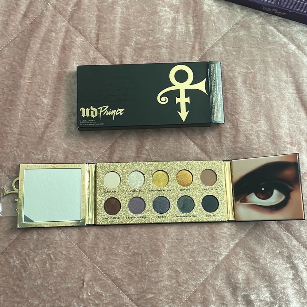 (BNWTIB 2 PALETTES!!)Urban Decay PRINCE eyeshadow THE BLK AND PRPL!! BOTH FOR 1 - Picture 4 of 6